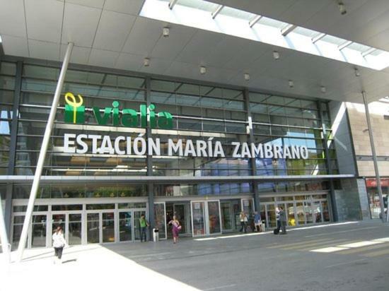 Infostays Maria Zambrano Malaga Zewnętrze zdjęcie